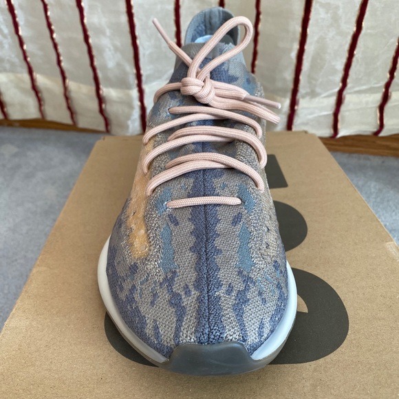 Yeezy Boost 380 Mist - Picture 4 of 12